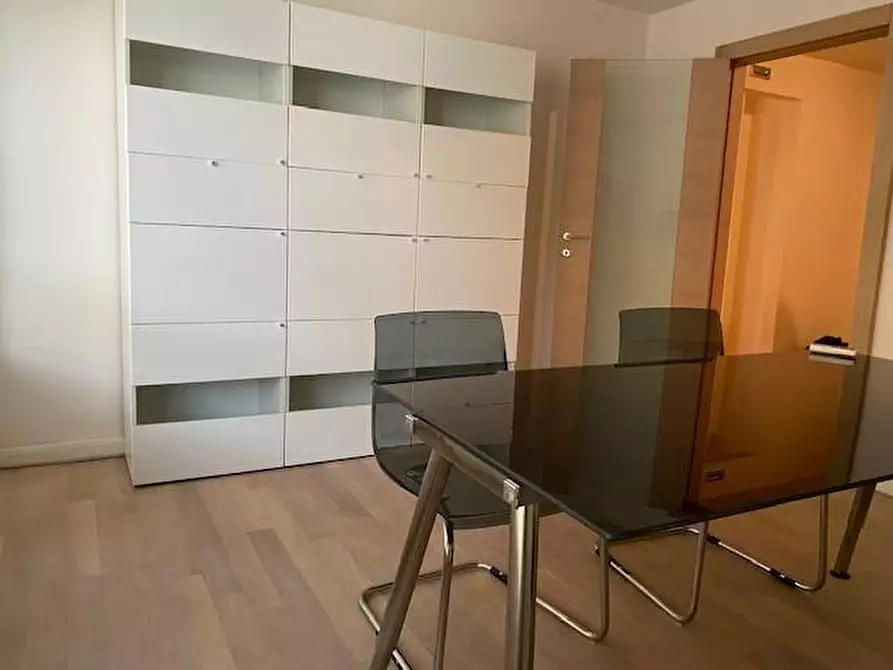 Immagine 4 di Ufficio in vendita  a Pisa