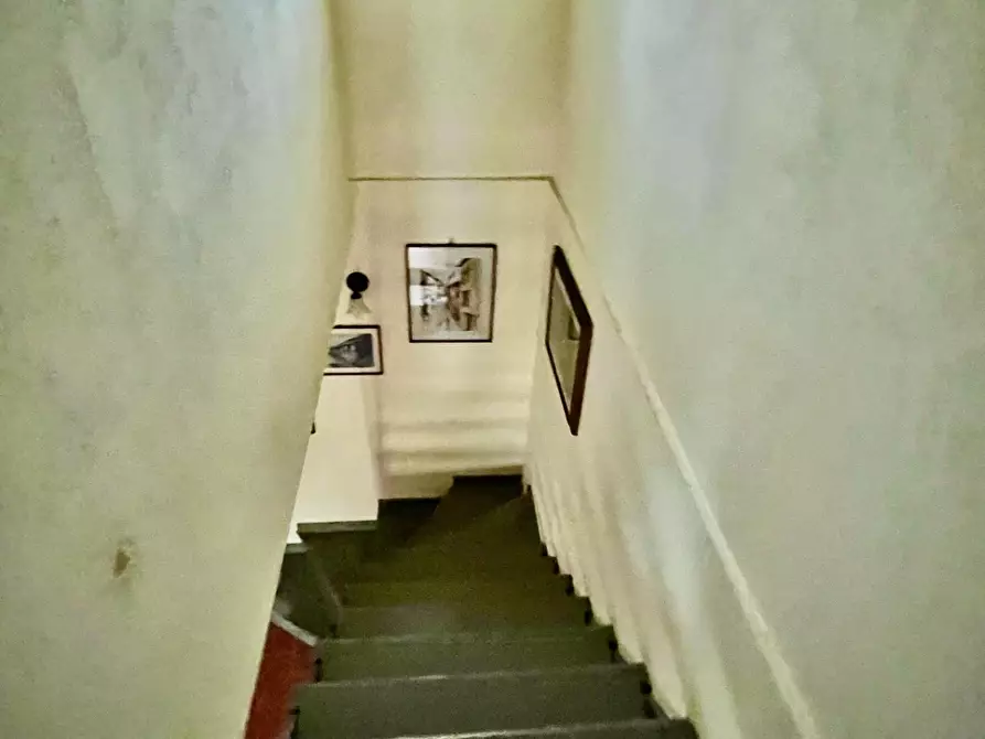 Immagine 27 di Rustico / casale in vendita  a Montopoli In Val D'arno