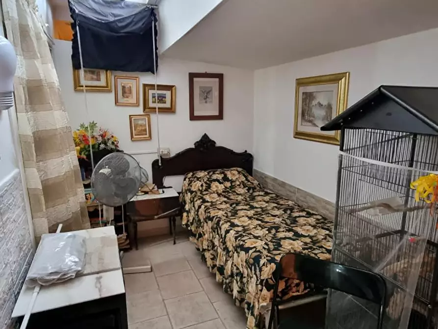 Immagine 21 di Appartamento in vendita  a Sarzana