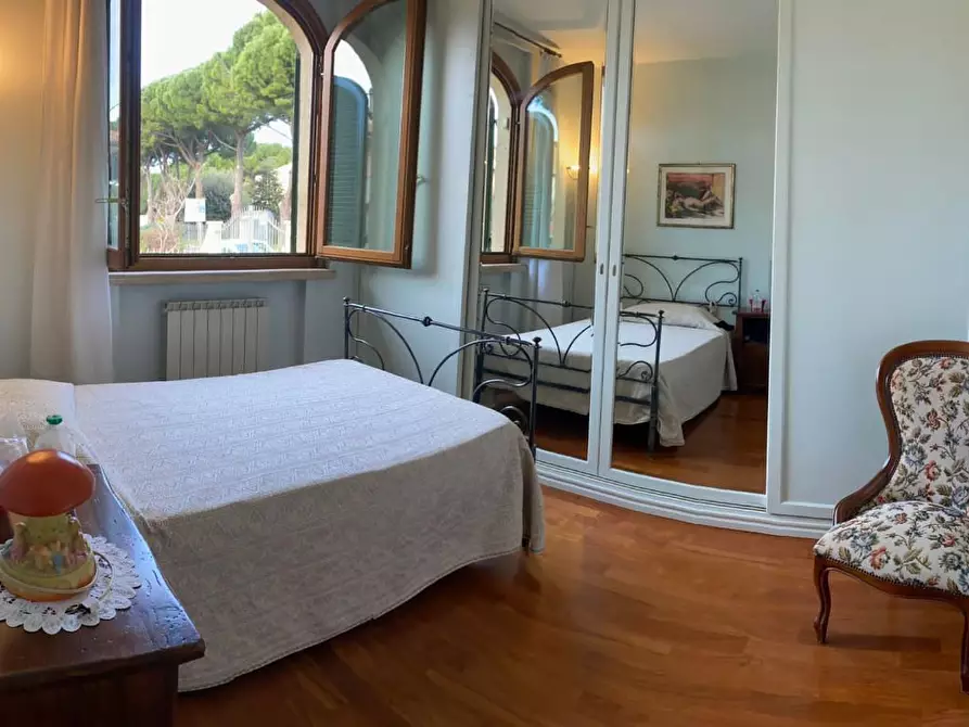 Immagine 9 di Villa in vendita  a Grosseto