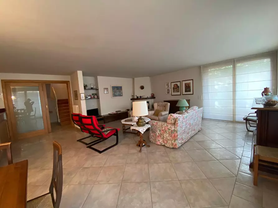 Immagine 17 di Villa in vendita  a Grosseto