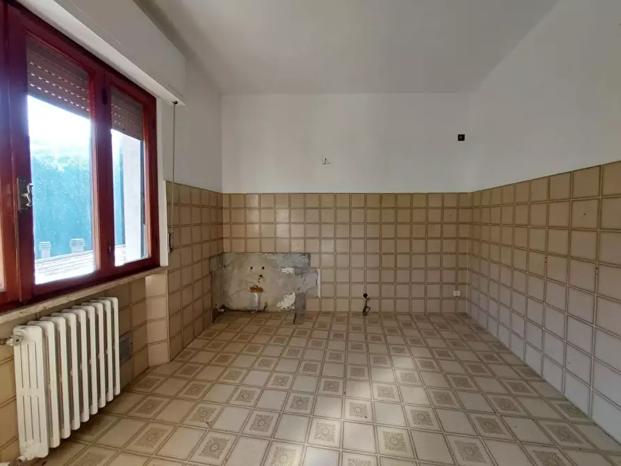 Immagine 9 di Appartamento in vendita  a Buti