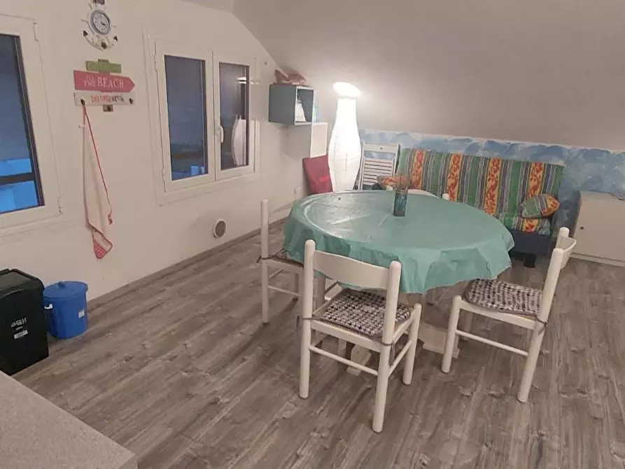 Immagine 10 di Appartamento in vendita  a Ameglia