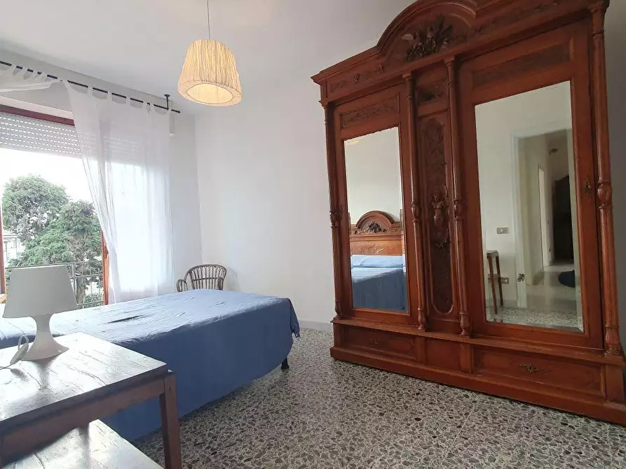 Immagine 14 di Appartamento in vendita  a Massa