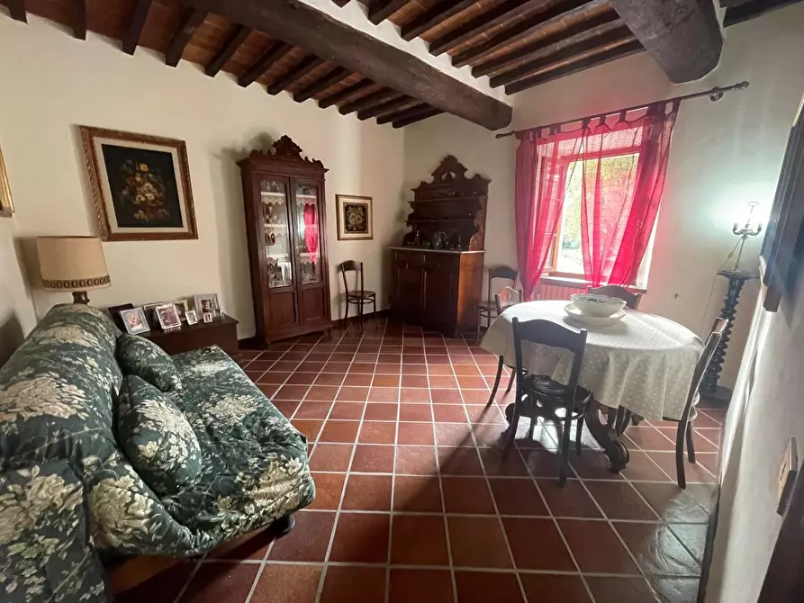 Immagine 10 di Porzione di casa in vendita  a Monteriggioni