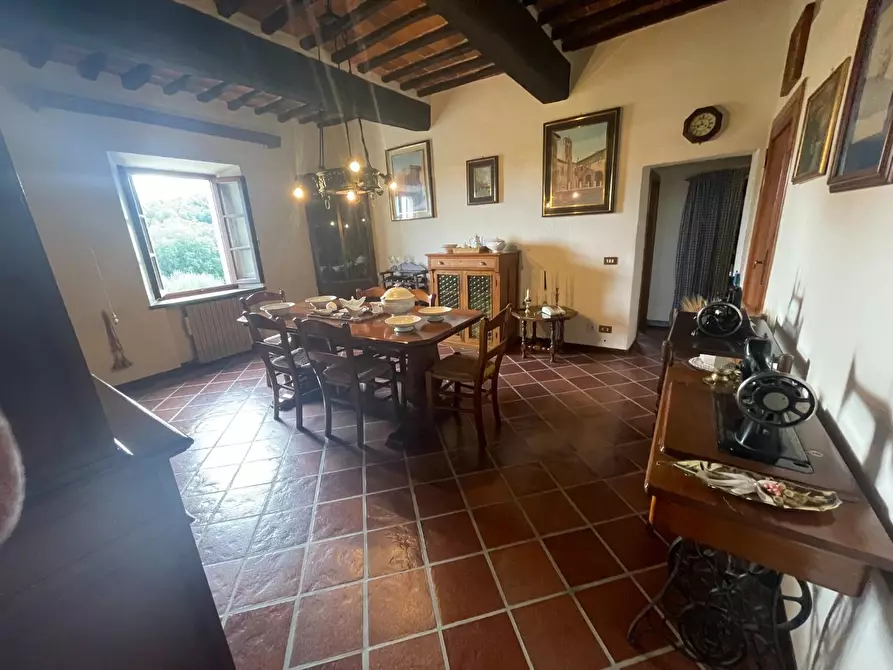 Immagine 6 di Porzione di casa in vendita  a Monteriggioni