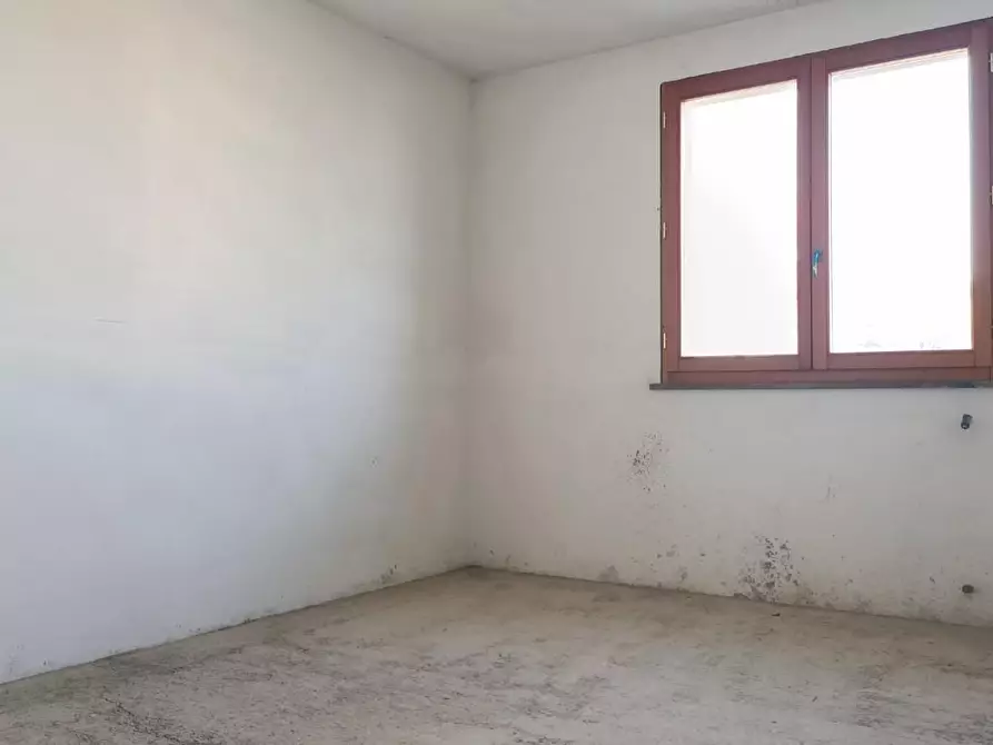 Immagine 12 di Villetta a schiera in vendita  a San Miniato