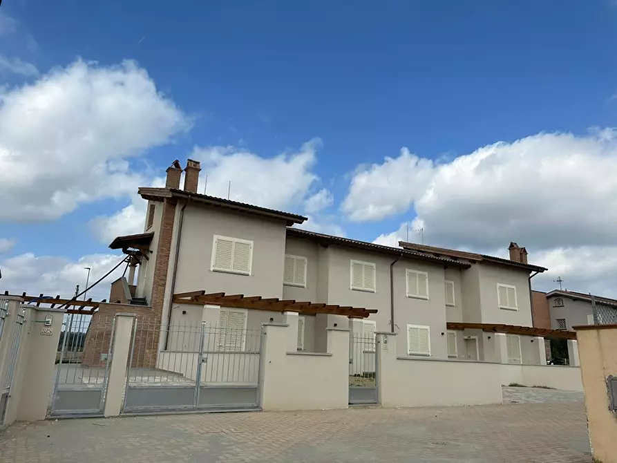 Immagine 5 di Appartamento in vendita  a Santa Croce Sull'arno