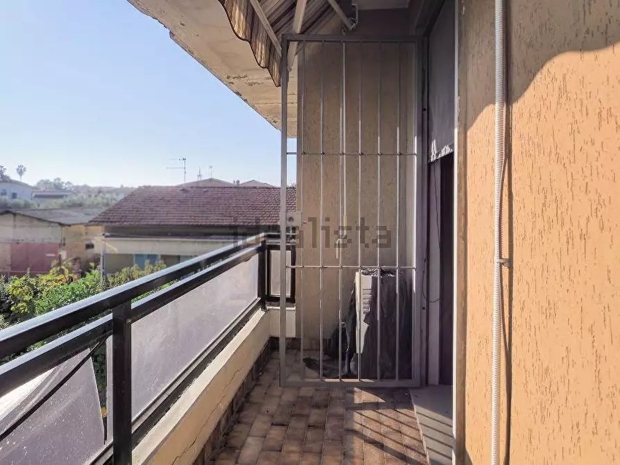 Immagine 19 di Porzione di casa in vendita  a Massa