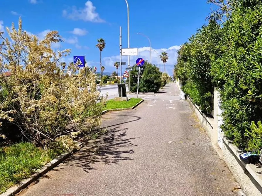 Immagine 5 di Appartamento in vendita  a Massa