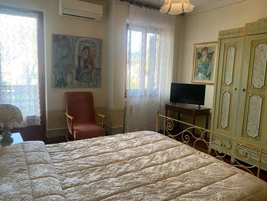 Immagine 3 di Casa bifamiliare in affitto  a Forte Dei Marmi