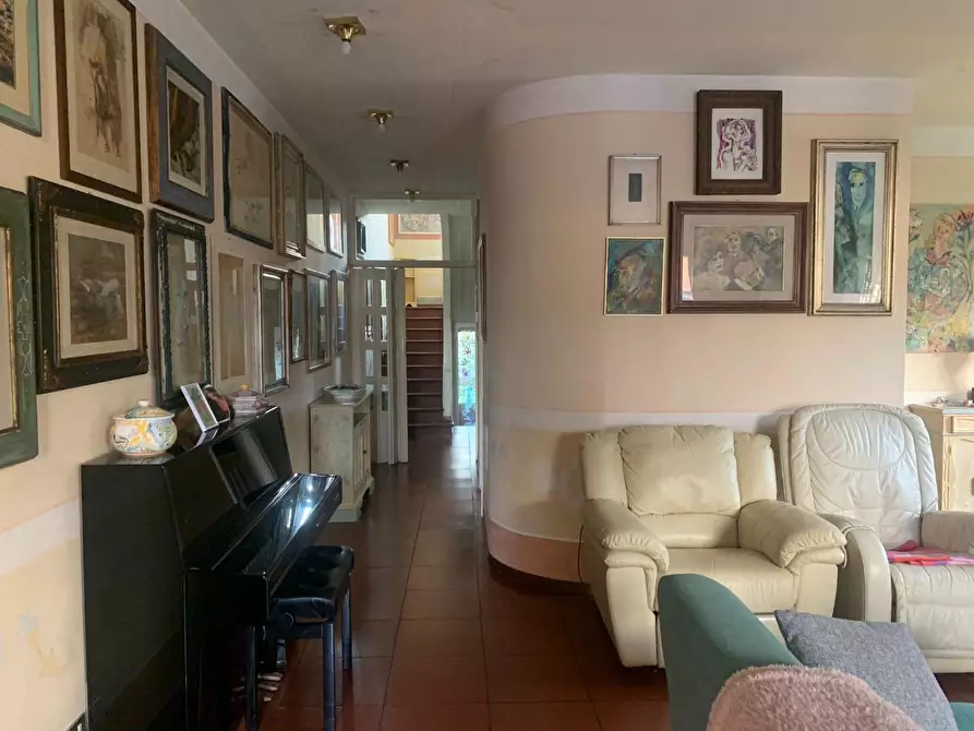 Immagine 12 di Casa bifamiliare in affitto  a Forte Dei Marmi