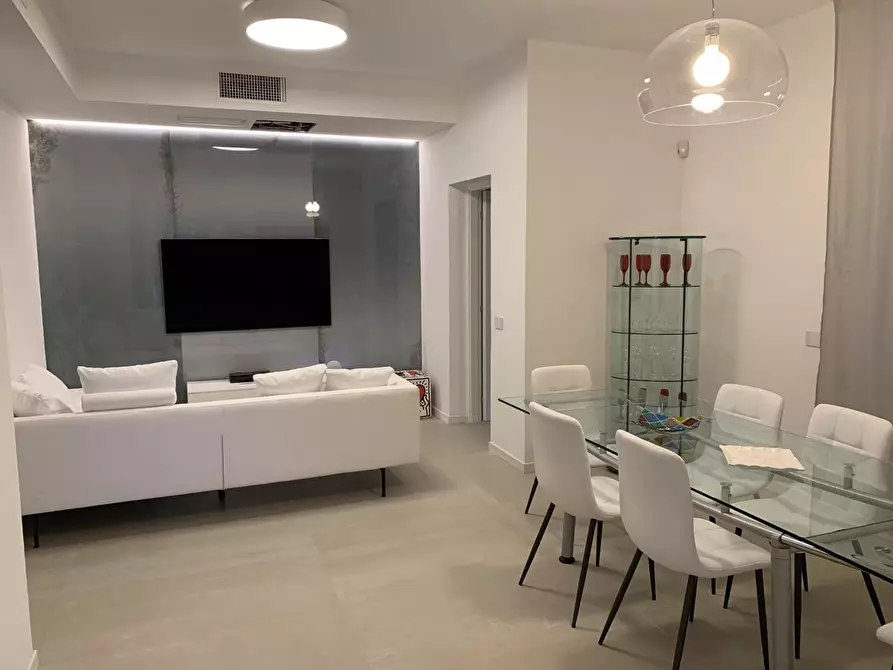 Immagine 43 di Casa bifamiliare in affitto  a Forte Dei Marmi