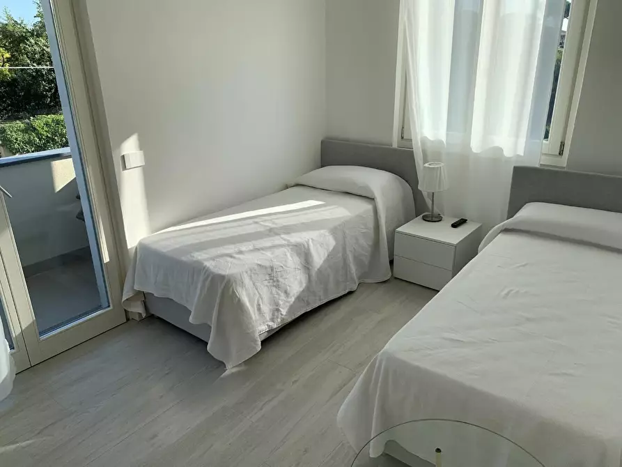 Immagine 26 di Casa bifamiliare in affitto  a Forte Dei Marmi