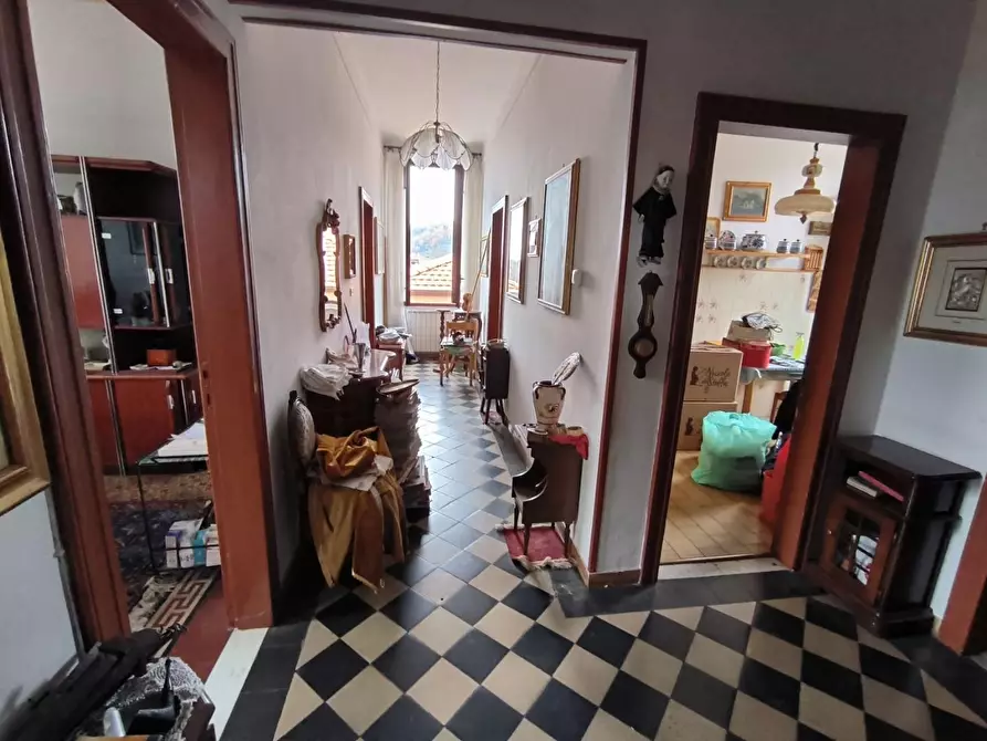 Immagine 7 di Appartamento in vendita  a Carrara