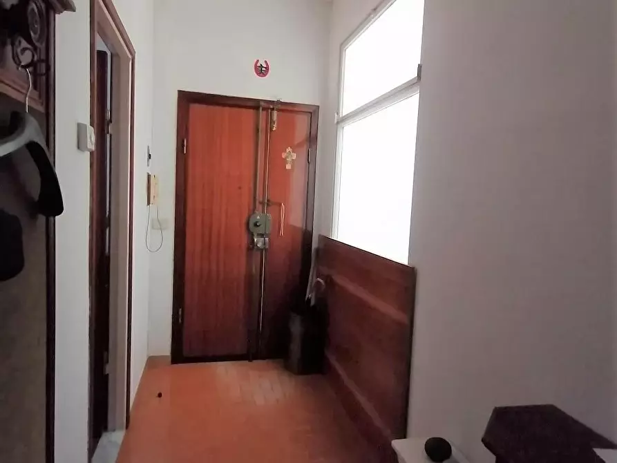 Immagine 6 di Appartamento in vendita  a Carrara