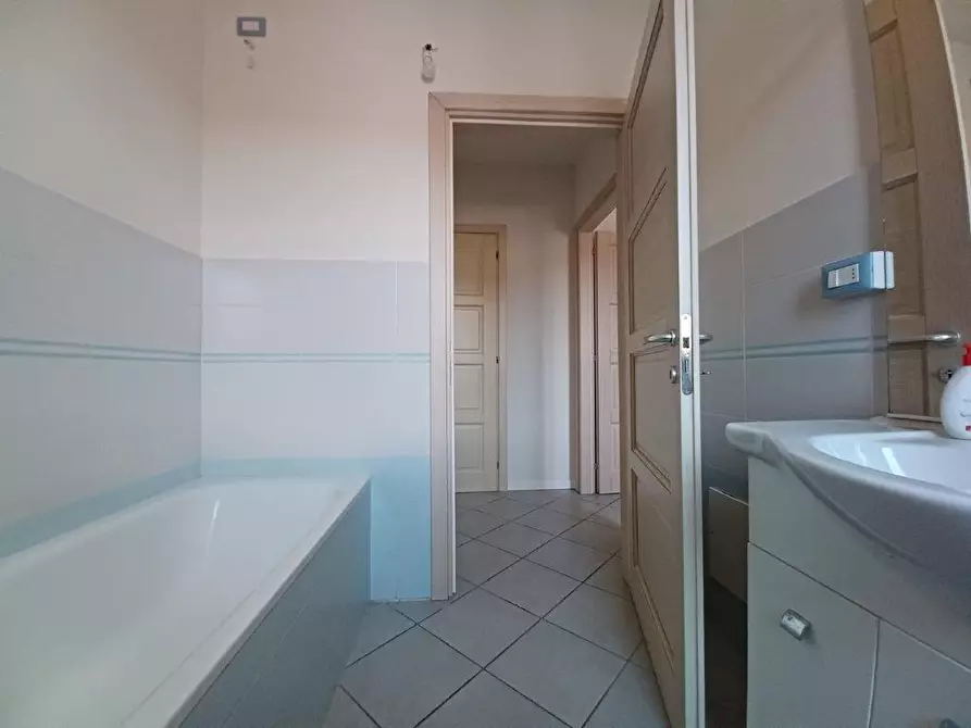 Immagine 16 di Appartamento in vendita  a Montelupo Fiorentino