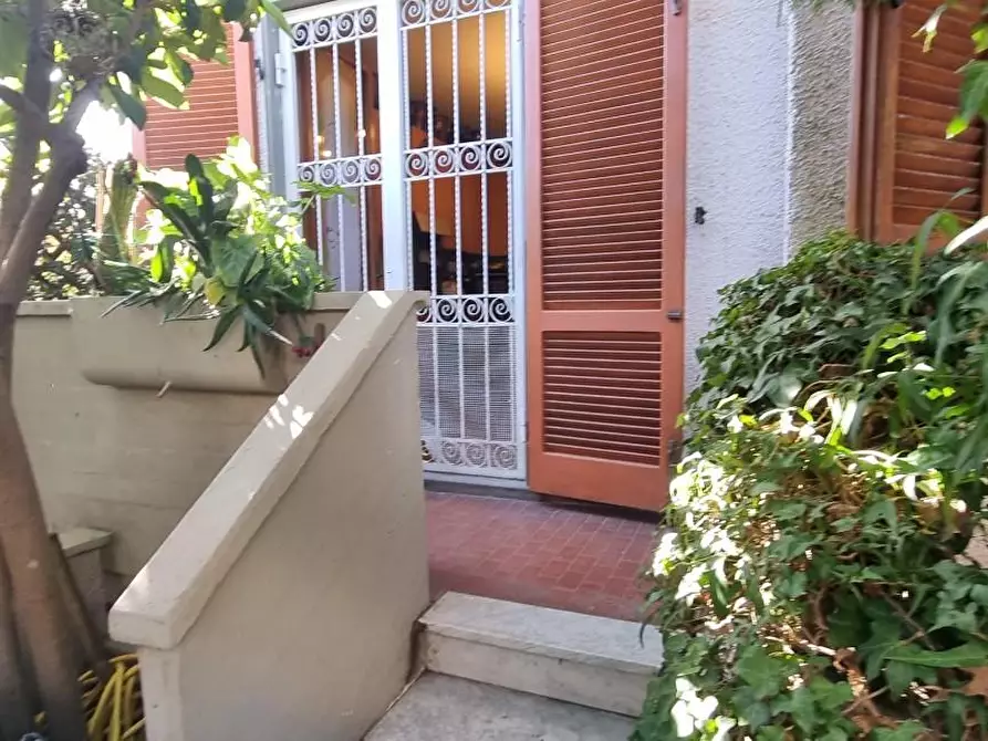 Immagine 34 di Villetta a schiera in vendita  a Massa