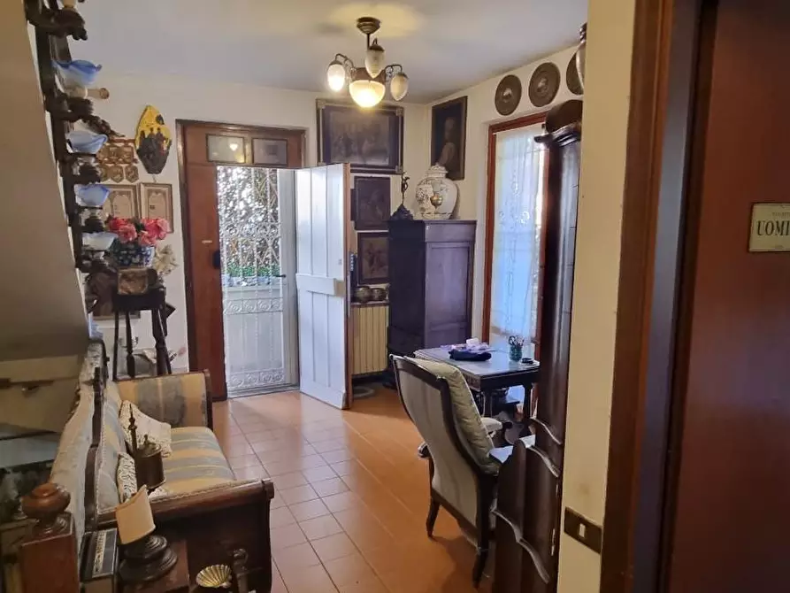 Immagine 11 di Villetta a schiera in vendita  a Massa