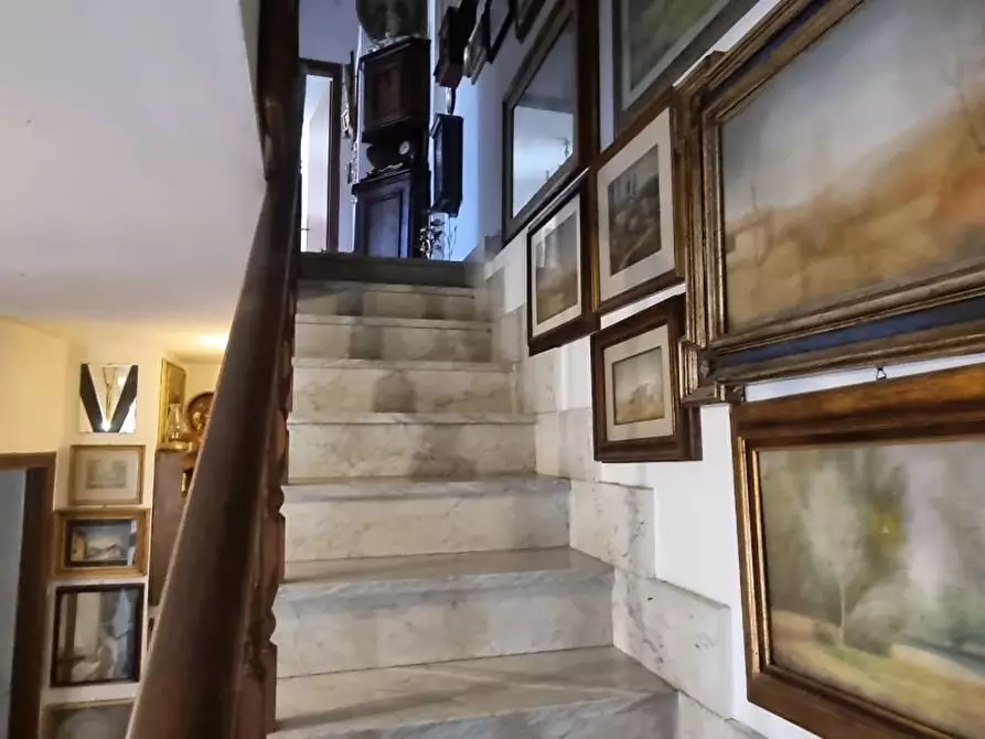 Immagine 24 di Villetta a schiera in vendita  a Massa