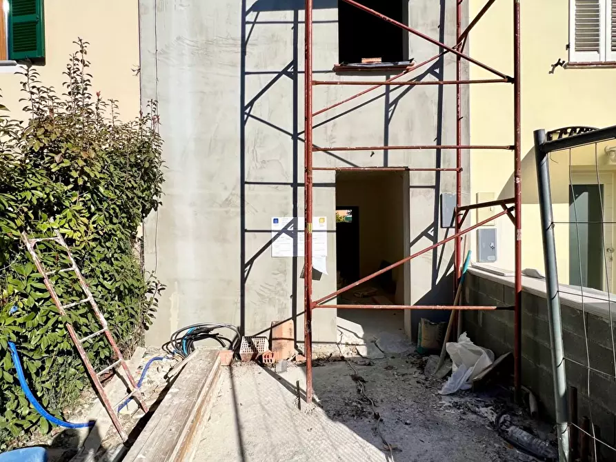 Immagine 11 di Terratetto in vendita  a San Giuliano Terme