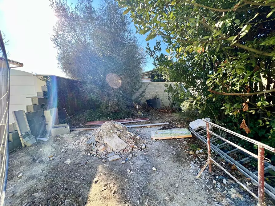 Immagine 10 di Terratetto in vendita  a San Giuliano Terme