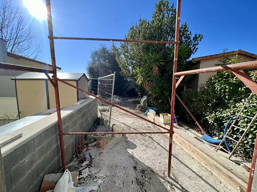 Immagine 9 di Terratetto in vendita  a San Giuliano Terme