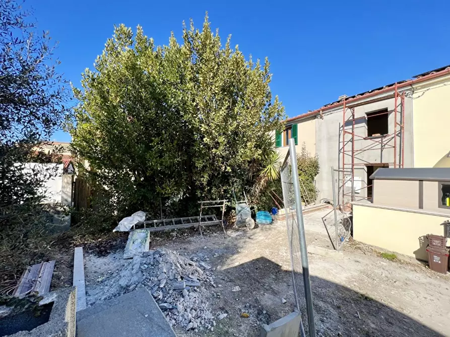 Immagine 12 di Terratetto in vendita  a San Giuliano Terme