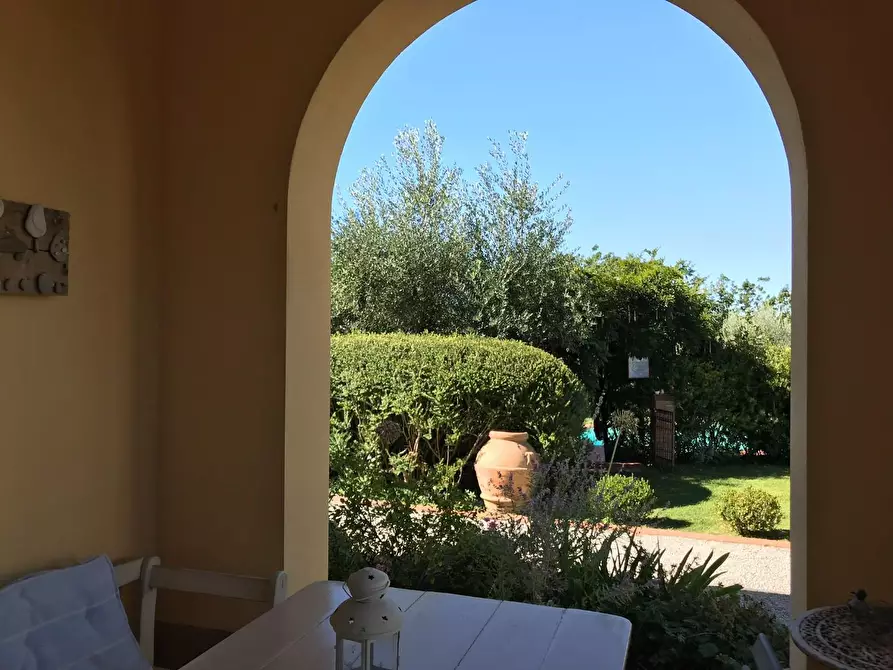 Immagine 16 di Rustico / casale in vendita  a Pisa