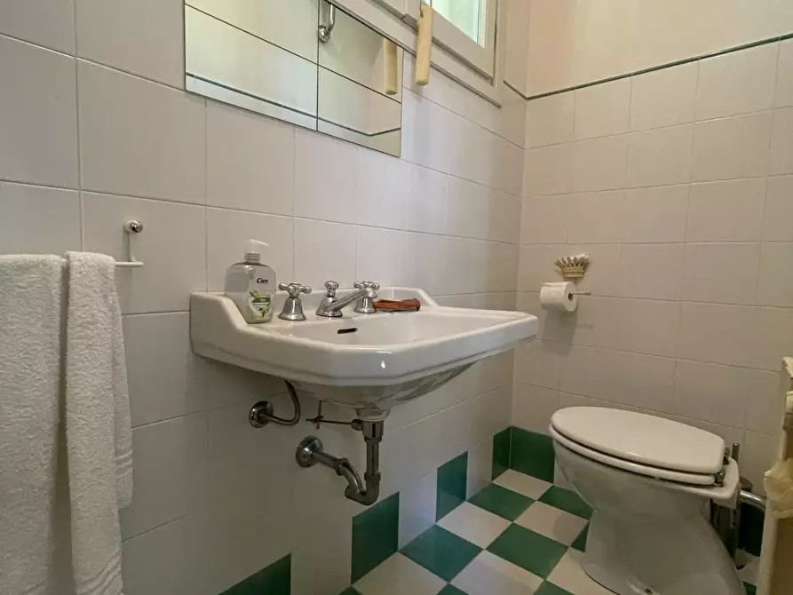 Immagine 11 di Rustico / casale in vendita  a Pisa