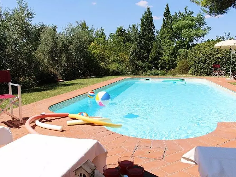 Immagine 41 di Rustico / casale in vendita  a Pisa