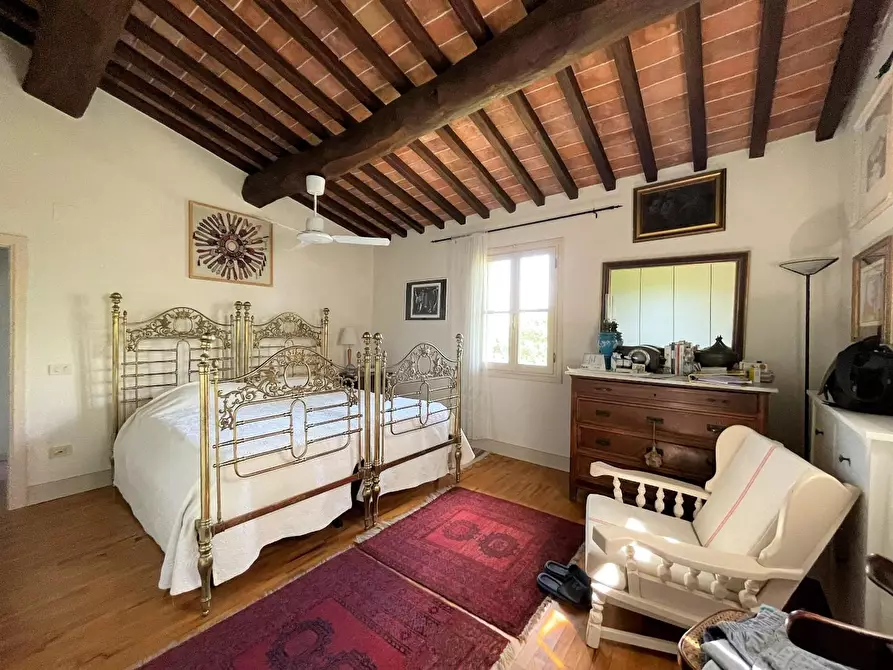 Immagine 8 di Rustico / casale in vendita  a Pisa