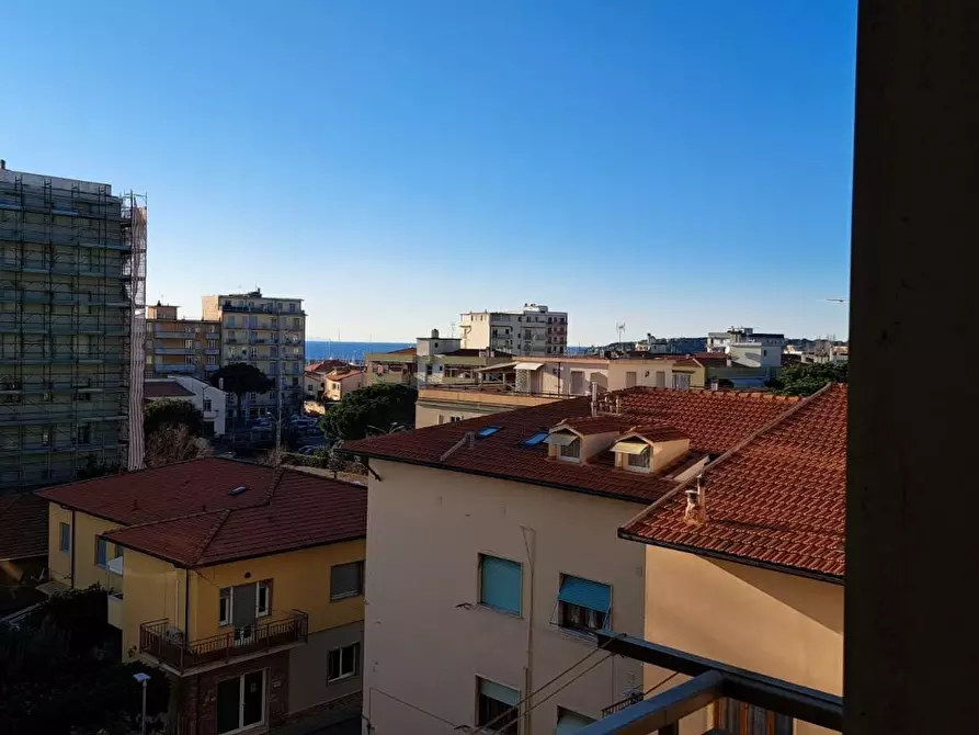 Immagine 9 di Appartamento in vendita  a Rosignano Marittimo