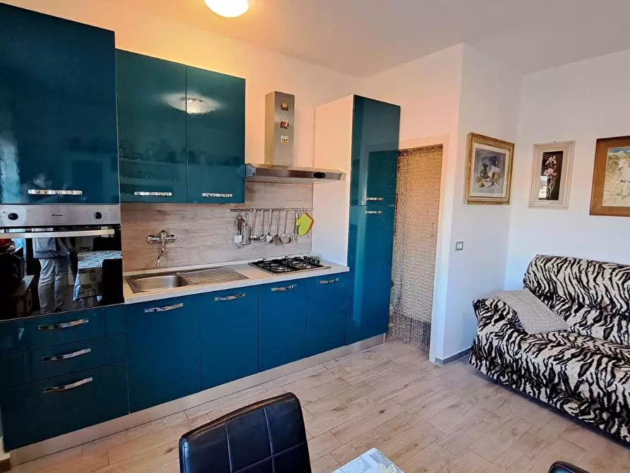 Immagine 3 di Appartamento in vendita  a Rosignano Marittimo