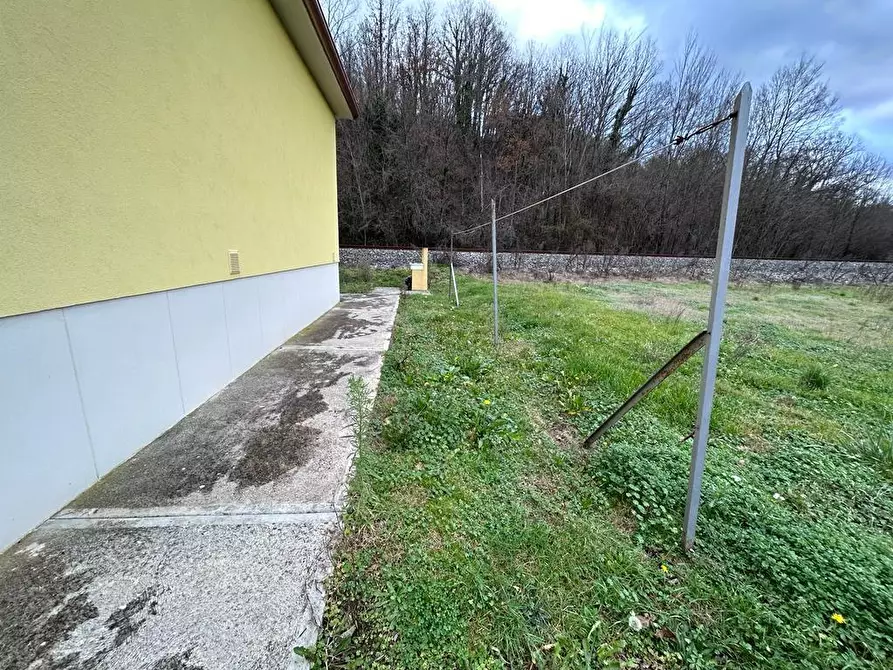 Immagine 21 di Casa indipendente in vendita  a Fivizzano
