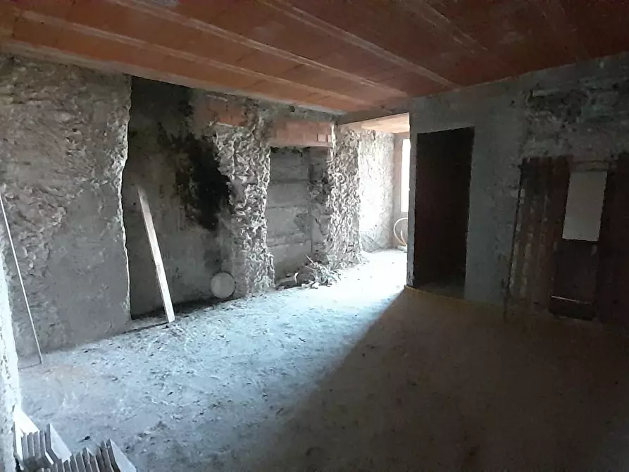 Immagine 7 di Appartamento in vendita  a Massa