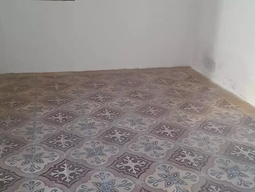 Immagine 3 di Appartamento in vendita  a Massa