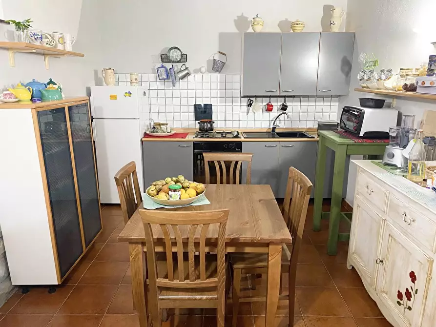 Immagine 25 di Appartamento in vendita  a Vinci