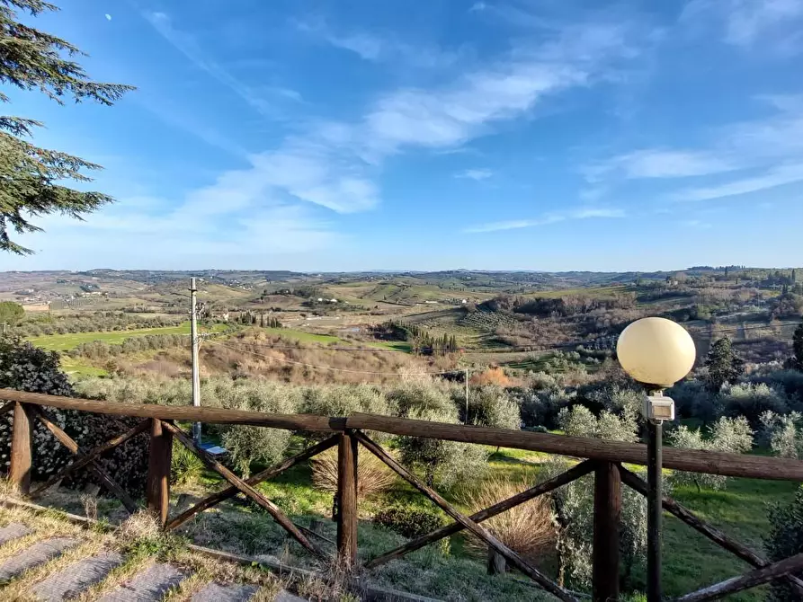 Immagine 18 di Appartamento in vendita  a Empoli