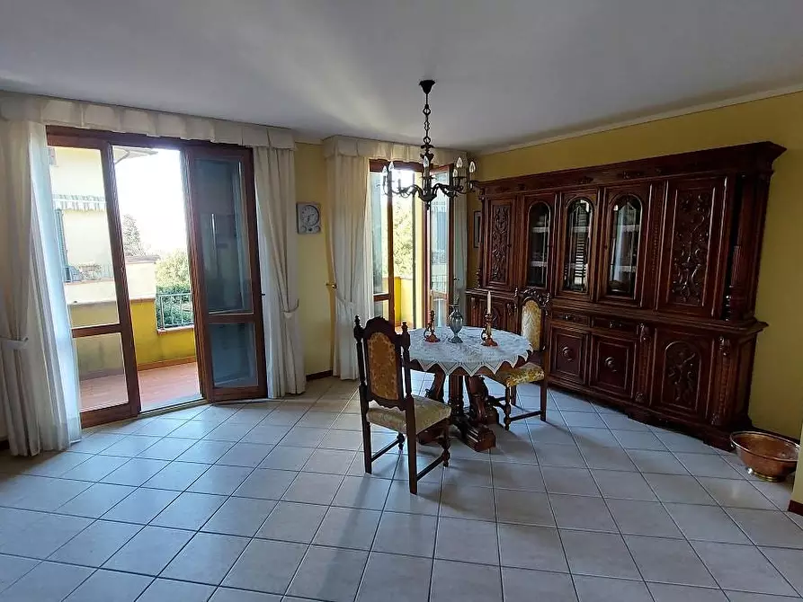Immagine 3 di Appartamento in vendita  a Empoli
