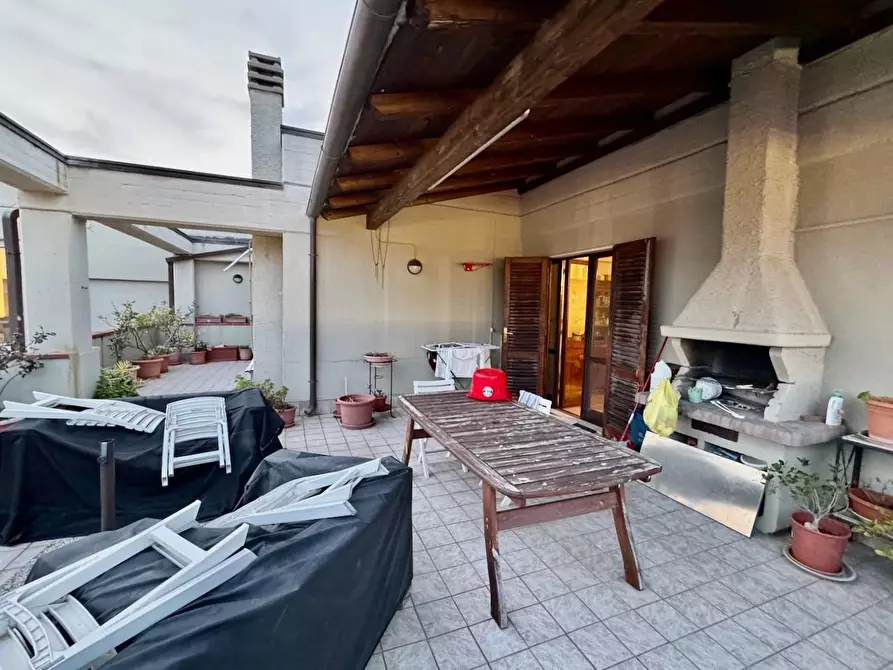 Immagine 20 di Terratetto in vendita  a Pisa