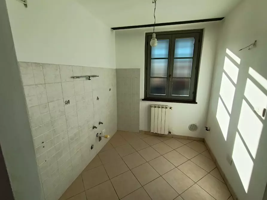 Immagine 3 di Appartamento in vendita  a Cascina