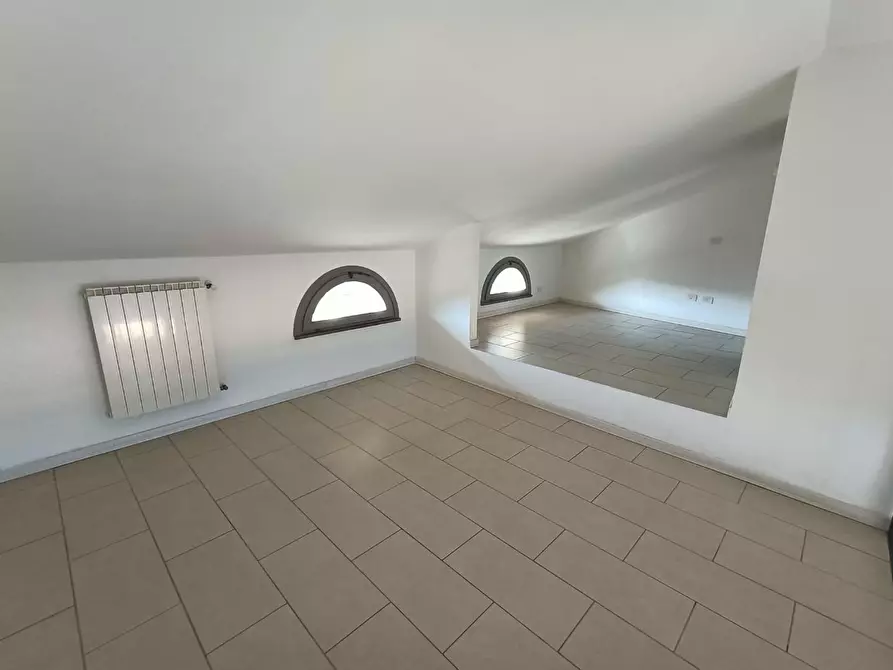 Immagine 13 di Appartamento in vendita  a Cascina