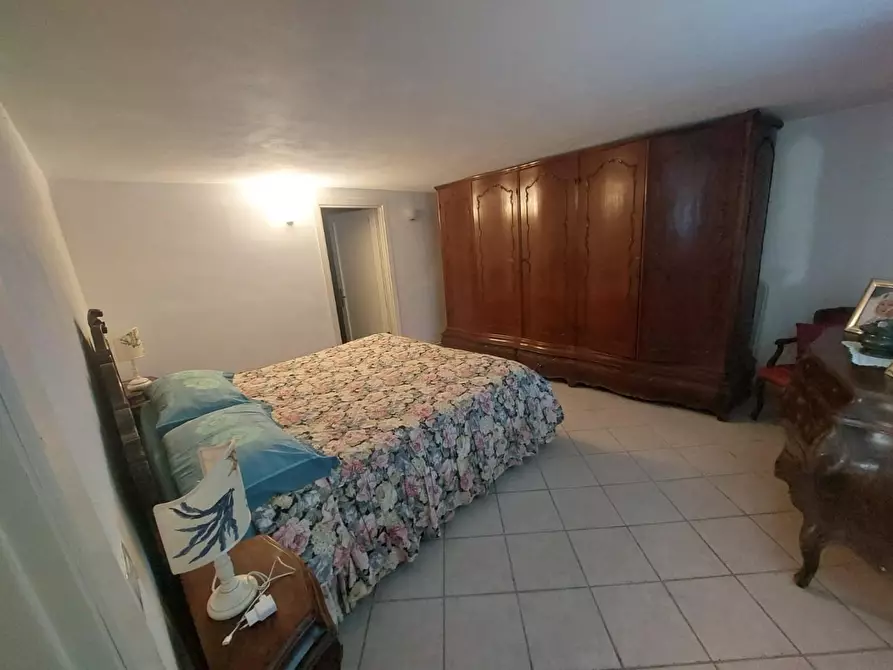 Immagine 22 di Casa indipendente in vendita  a Pisa