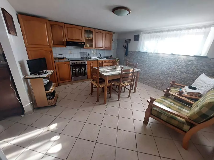 Immagine 19 di Casa indipendente in vendita  a Pisa