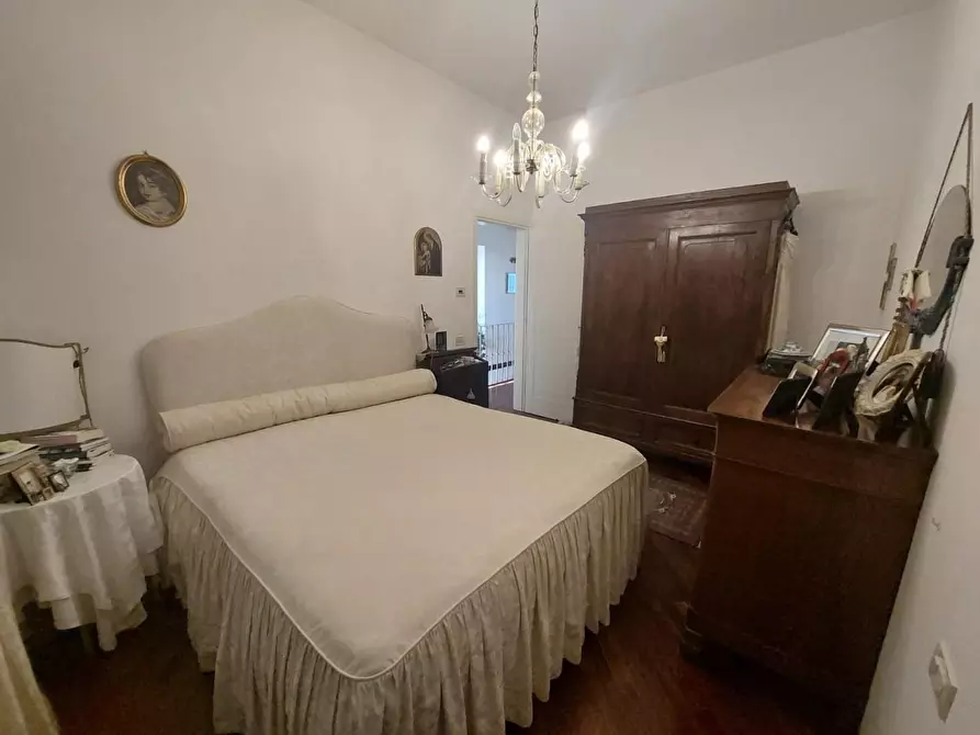 Immagine 11 di Casa indipendente in vendita  a Pisa