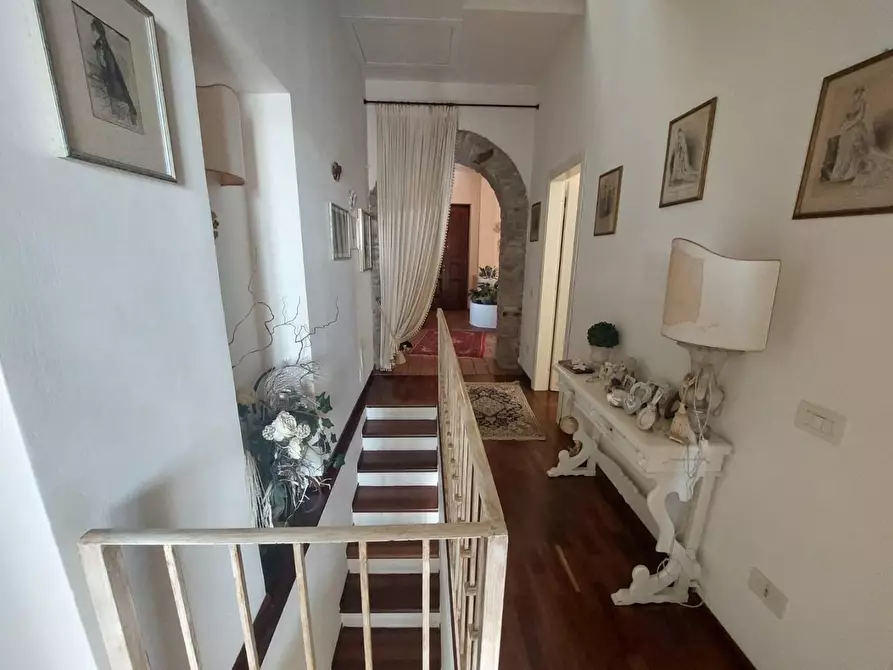 Immagine 16 di Casa indipendente in vendita  a Pisa