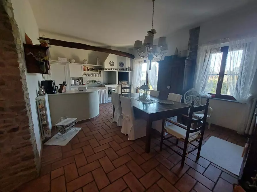 Immagine 6 di Casa indipendente in vendita  a Pisa