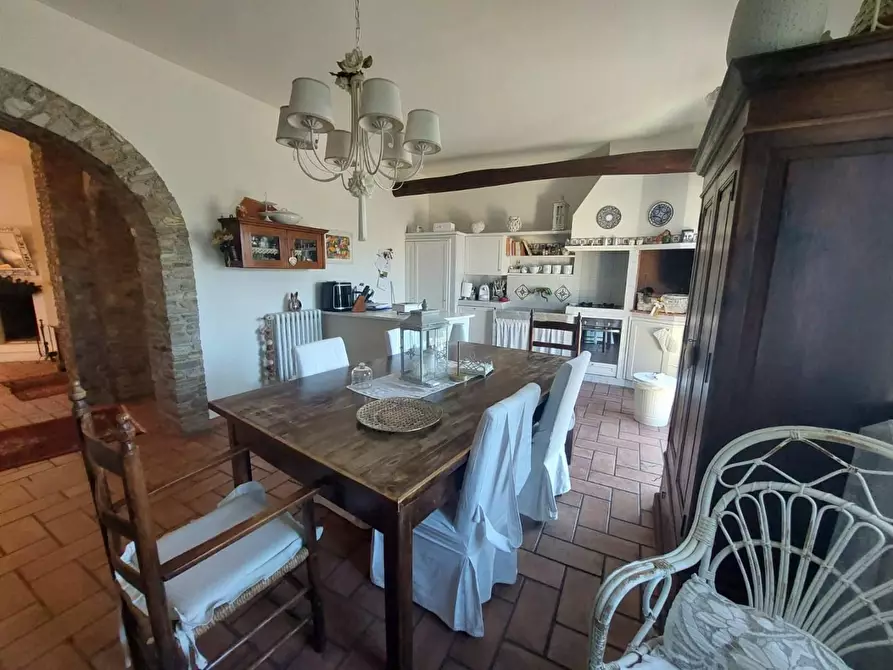 Immagine 7 di Casa indipendente in vendita  a Pisa