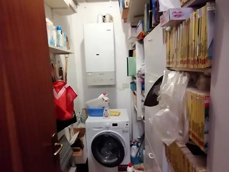 Immagine 14 di Appartamento in vendita  a Carrara